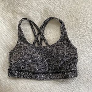 Lululemon Energy Sports Bra Size 6